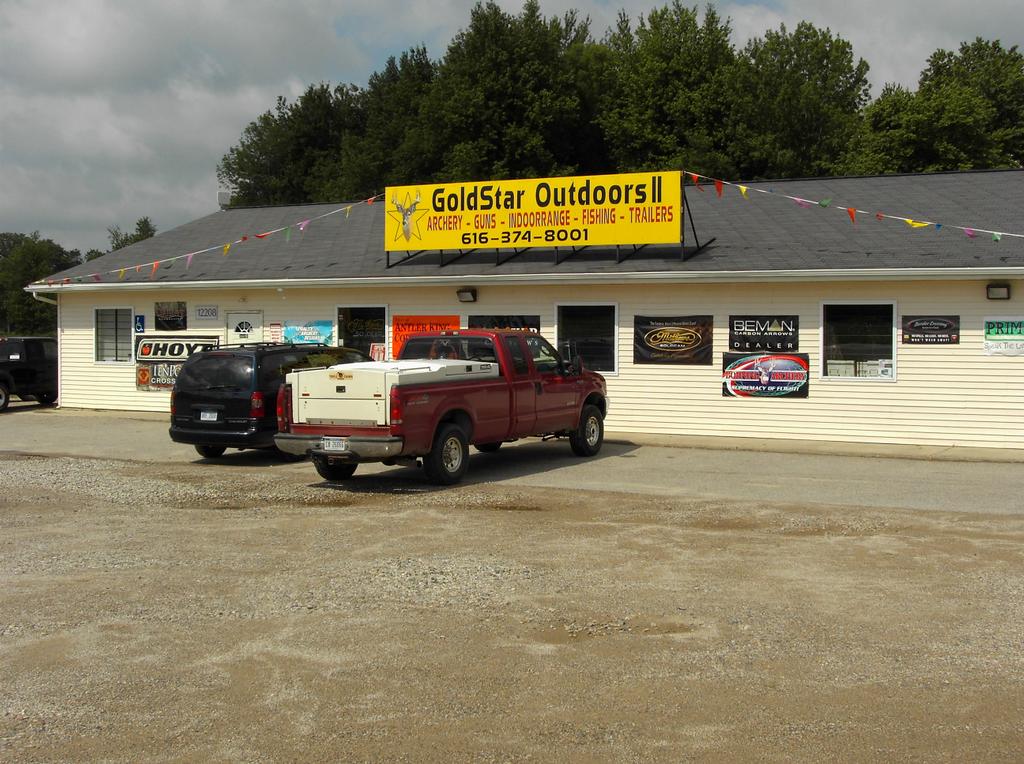 Goldstar Outdoors II & Trailers Lake Odessa MI 48849 6163748001